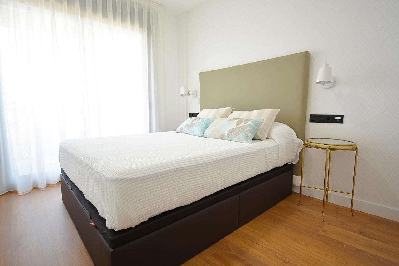 Precioso Apartamento Con Piscina En Санксенсо Екстериор снимка